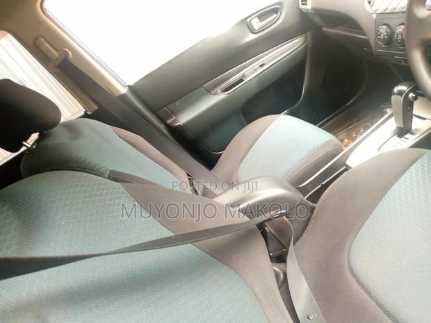 Nissan Wingroad 2010 Blue