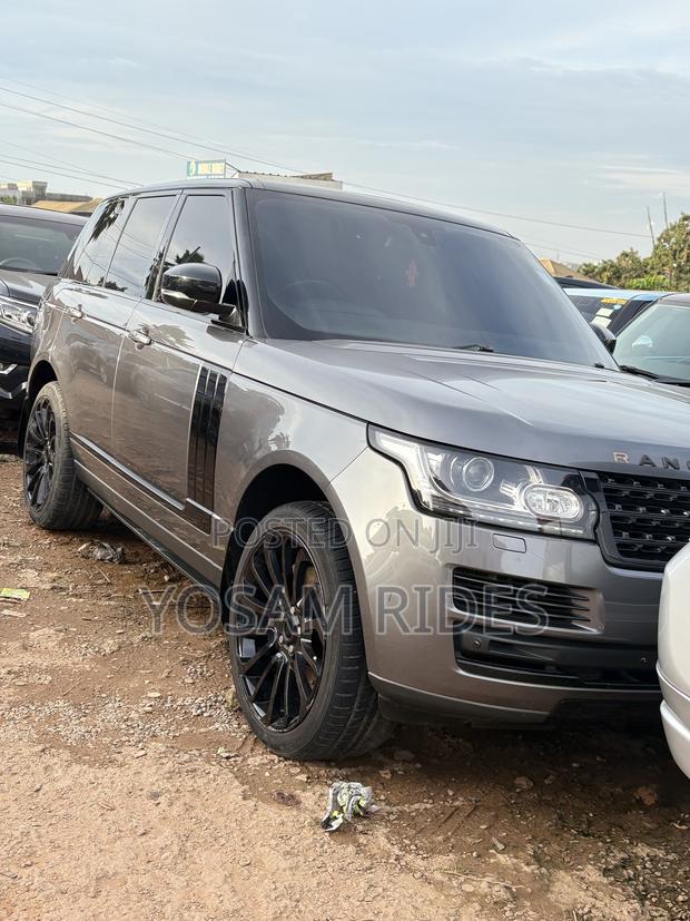 Land Rover Range Rover Vogue 2016 Gray