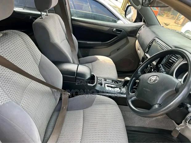 Toyota Hilux Surf 2008 Black