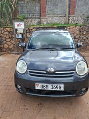Toyota Sienta 2010 Gray for sale