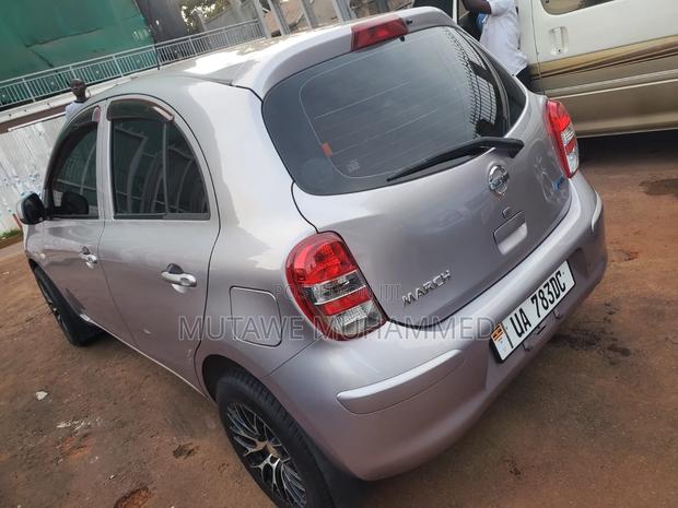 Nissan March 2010 Silver