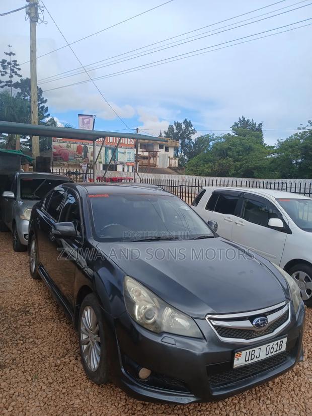 Subaru Legacy 2.5i Limited 2013 Blue