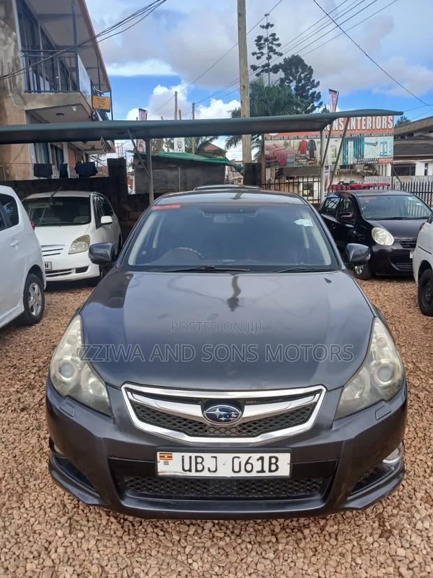 Subaru Legacy 2.5i Limited 2013 Blue