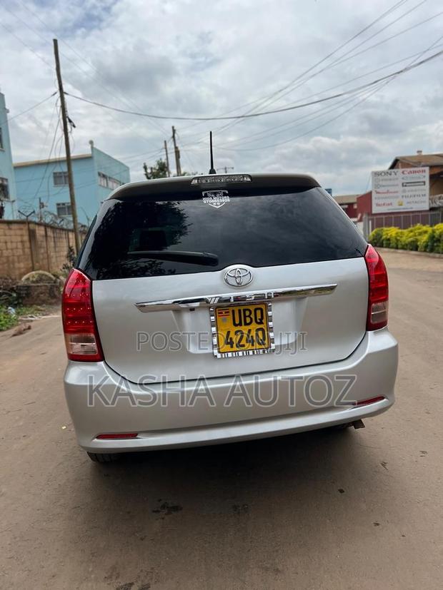 Toyota Wish 2008 Silver