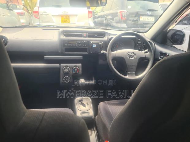 Toyota Probox 2015 White