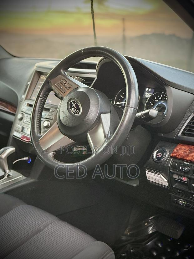 Subaru Legacy 2010 Black