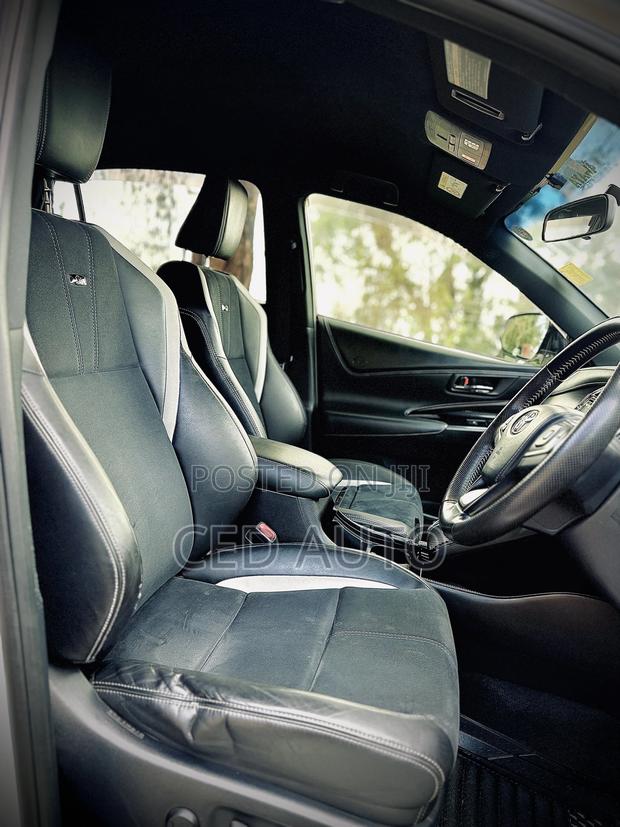 Toyota Harrier 2016 White