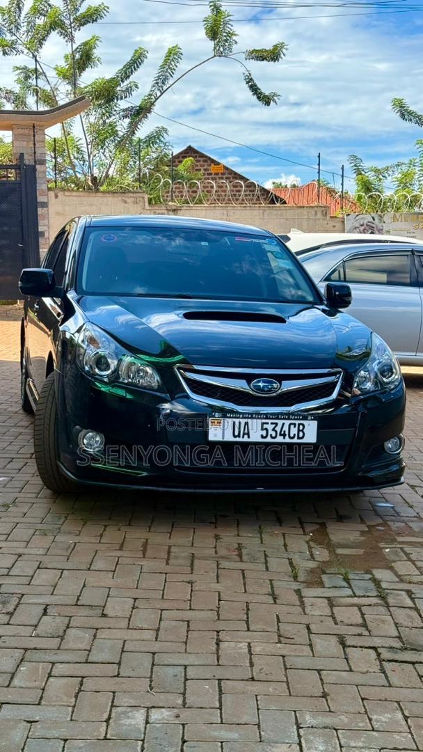 Subaru Legacy 2011 Black