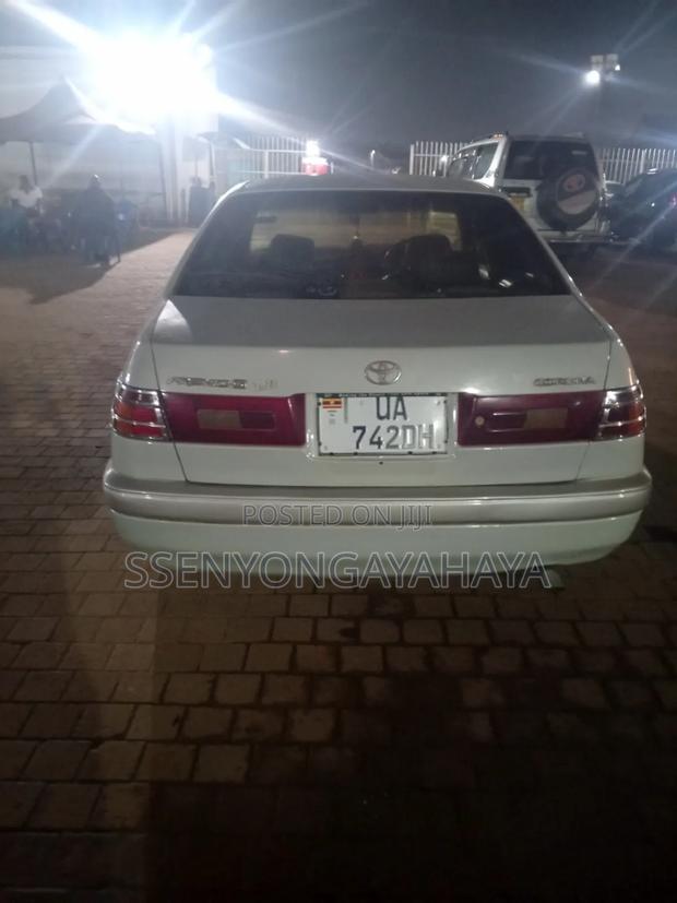 Toyota Premio 2001 Silver