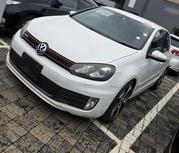 Volkswagen Golf 2012 White for sale