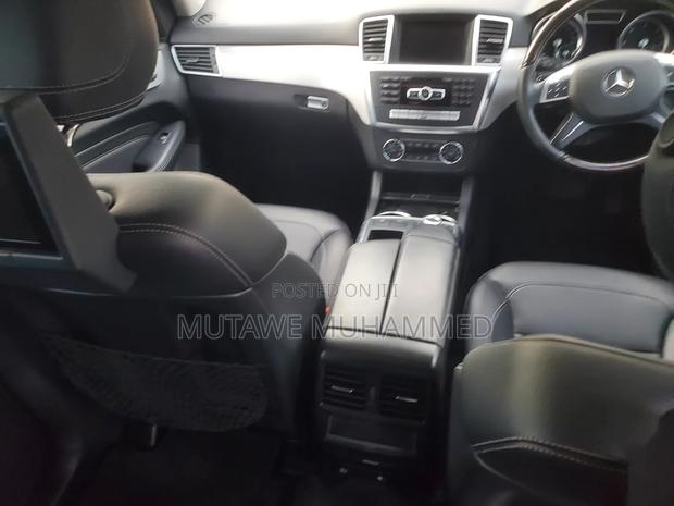 Mercedes-Benz 1117 2015 White
