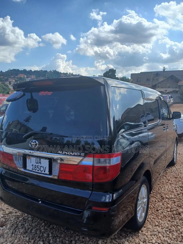 Toyota Alphard 2.4 Petrol AWD 2007 Black