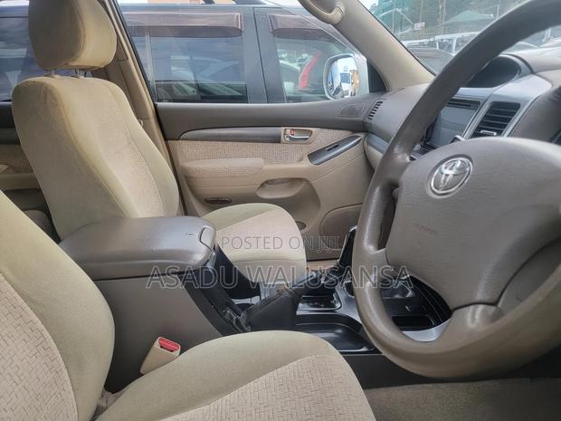Toyota Land Cruiser Prado 2013 White