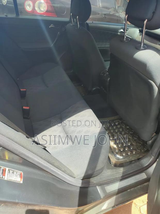Mercedes-Benz E300 2003 Gray