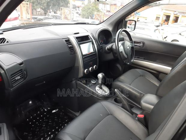 Nissan X-Trail 2011 Black