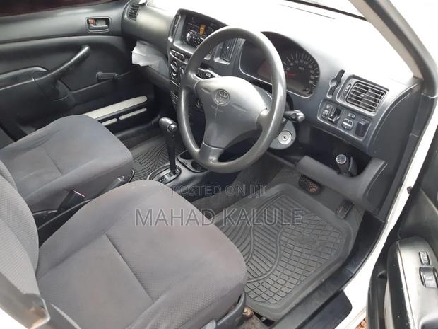 Toyota Probox 2008 White