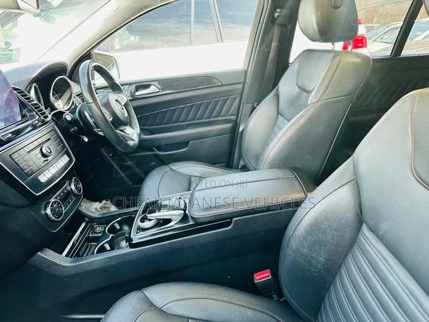 Mercedes-Benz GLE-Class 2016 Silver