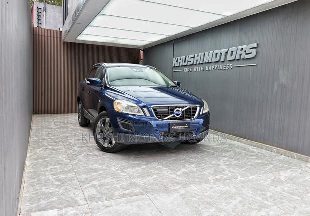 Volvo XC60 2012 Blue