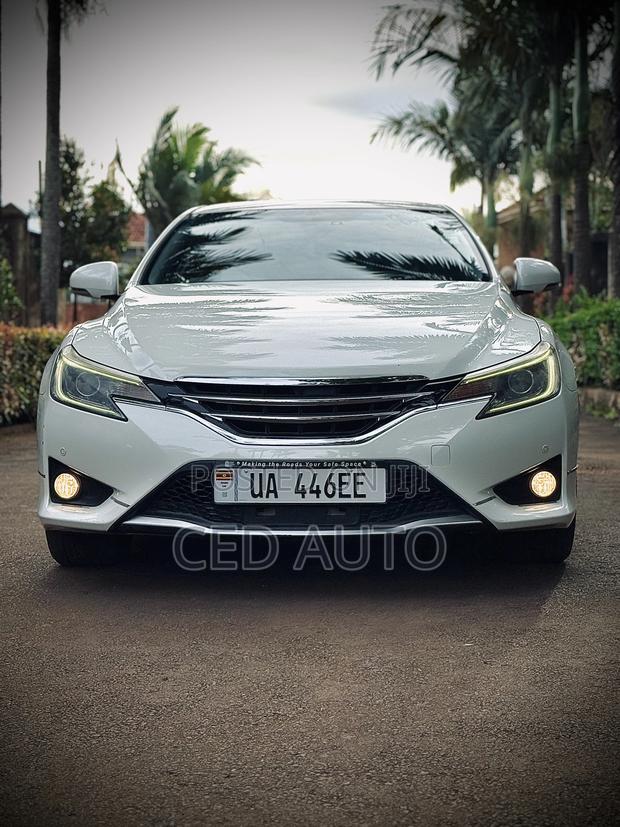 Toyota Mark X 2014 White