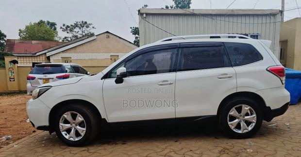 Subaru Forester 2016 White