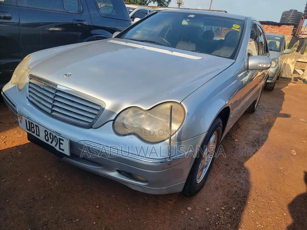Mercedes-Benz C200 1999 Silver