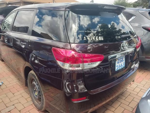 Toyota Wish 2013 Black