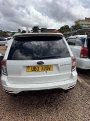 Subaru Forester 2007 White for sale
