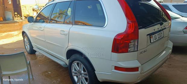 Volvo XC90 3.2 4dr SUV AWD (3.2L 6cyl 6A) 2011 Pearl