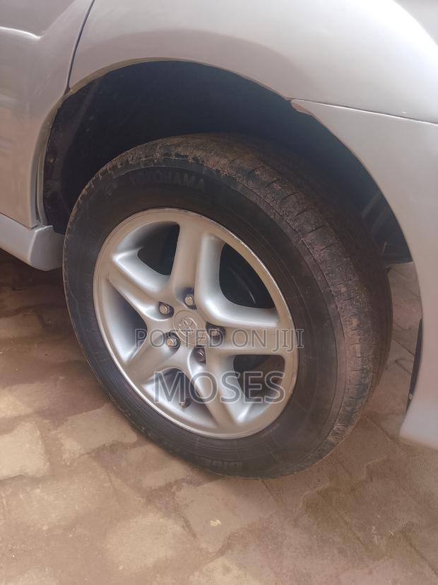 Toyota Nadia 2003 Silver