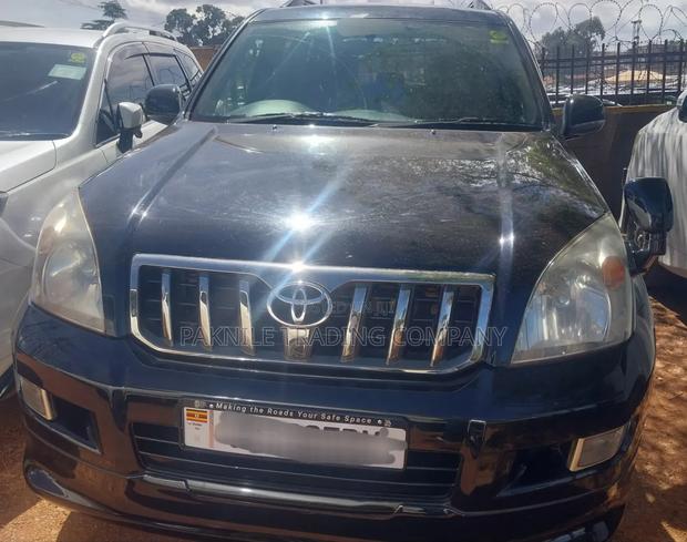 Toyota Land Cruiser Prado 2008 Black