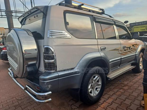 Toyota Land Cruiser Prado 3.0 D-4D 5dr 2007 Silver