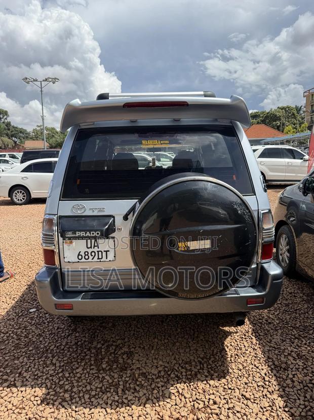 Toyota Land Cruiser Prado 3.0 TD 1998 Silver