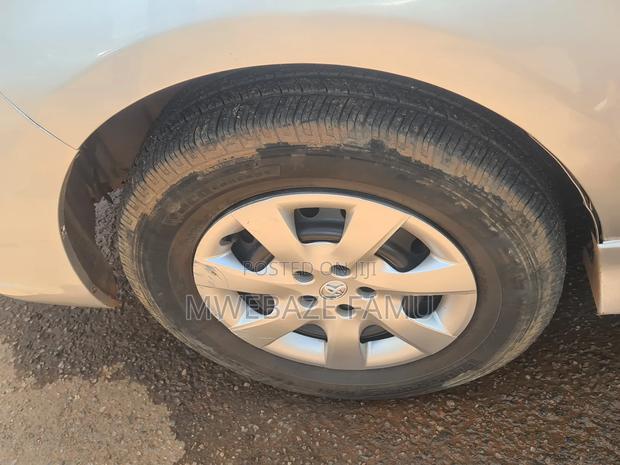 Toyota Corolla Rumion 2008 Silver