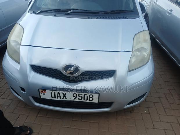 Toyota Vitz 1.3 AWD 5dr 2008 Silver