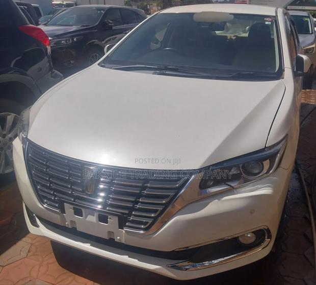 Toyota Premio 2016 White