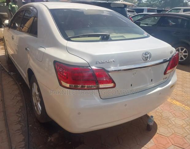 Toyota Premio 2016 White