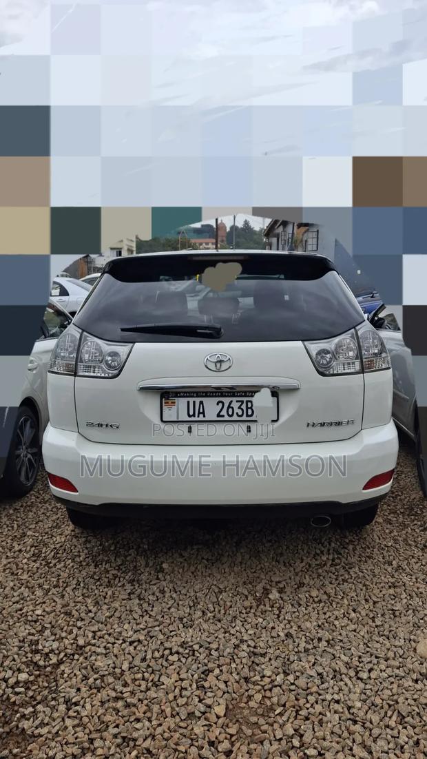 Toyota Harrier 2.4 2012 White
