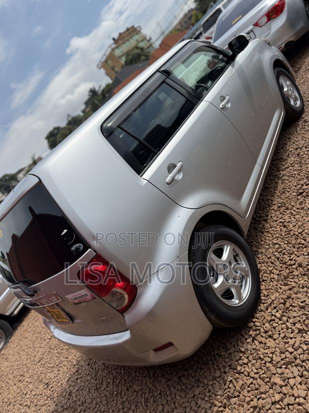 Toyota Corolla Rumion Hatchback 1.5 FWD 2008 Silver