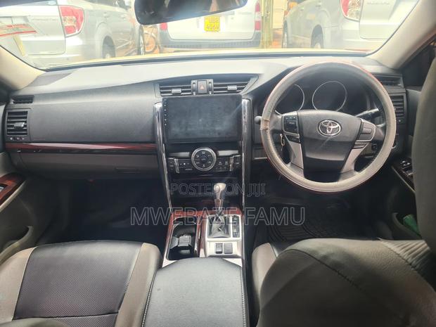 Toyota Mark X 2010 White