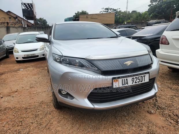 Toyota Harrier 2016 Silver