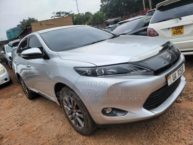 Toyota Harrier 2016 Silver