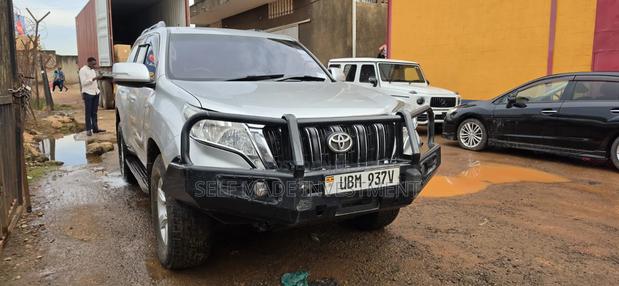 Toyota Land Cruiser Prado 2015 Silver