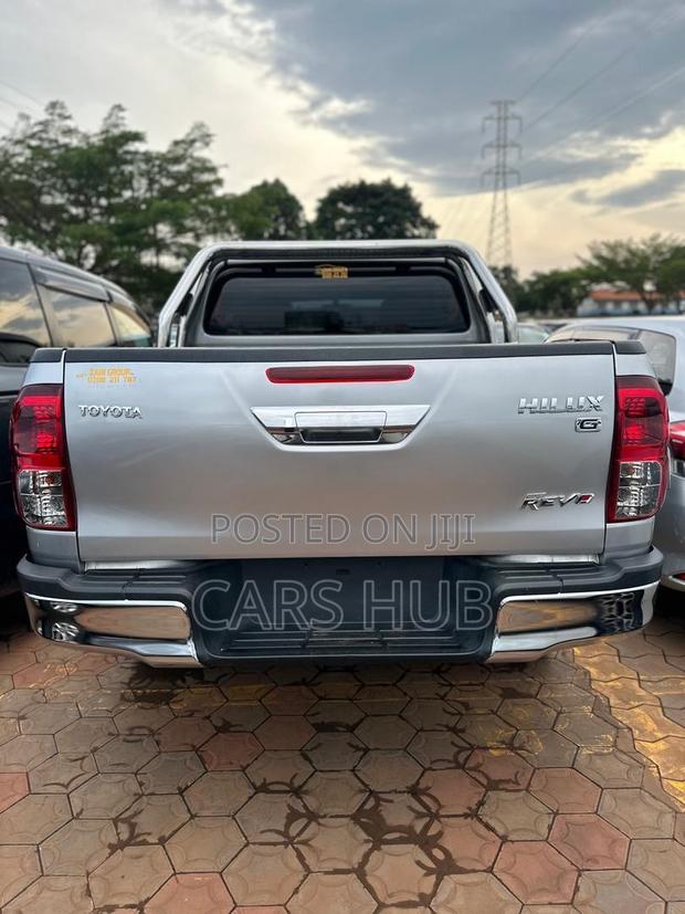 Toyota Hilux Revo Double Cab Deisel 2.8 AWD 2018 Gray