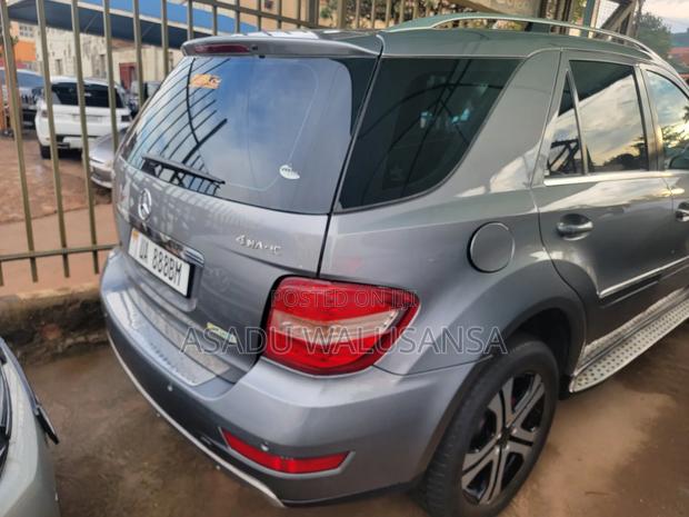 Mercedes-Benz M Class 2012 Silver
