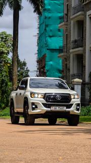 Toyota Hilux 2019 White for sale