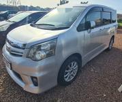 Toyota Noah 2010 Silver for sale