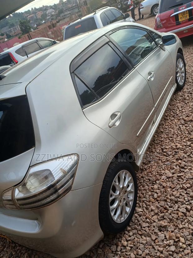 Toyota Blade 2005 Silver