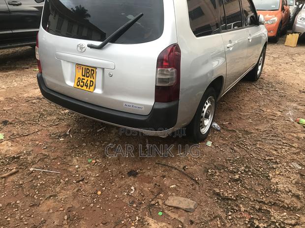Toyota Probox 2007 White