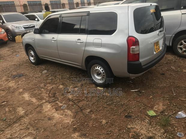 Toyota Probox 2007 White