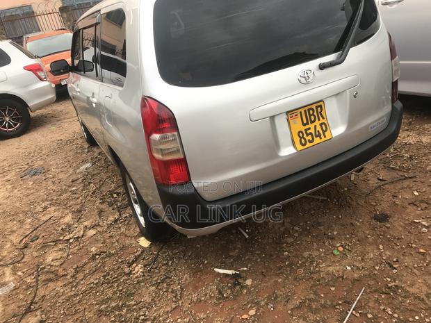 Toyota Probox 2007 White